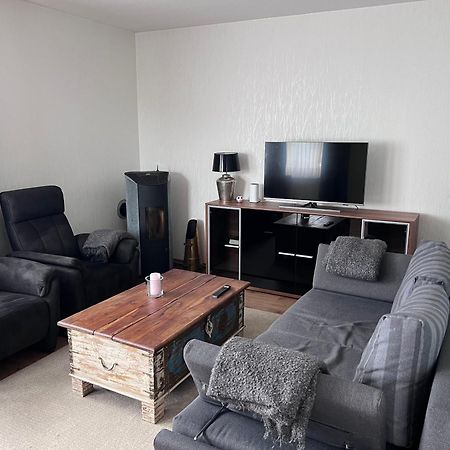 Vakantiewoning Ferienwohnung Paula Sauerland Schmallenberg Buitenkant foto