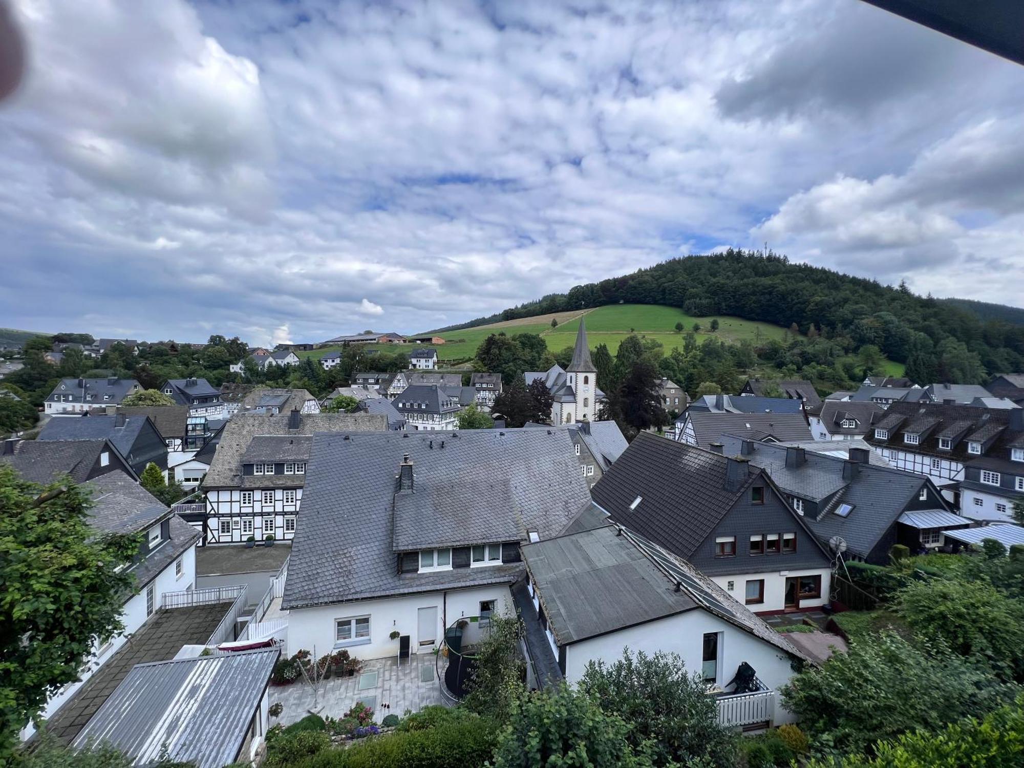 Vakantiewoning Ferienwohnung Paula Sauerland Schmallenberg Buitenkant foto