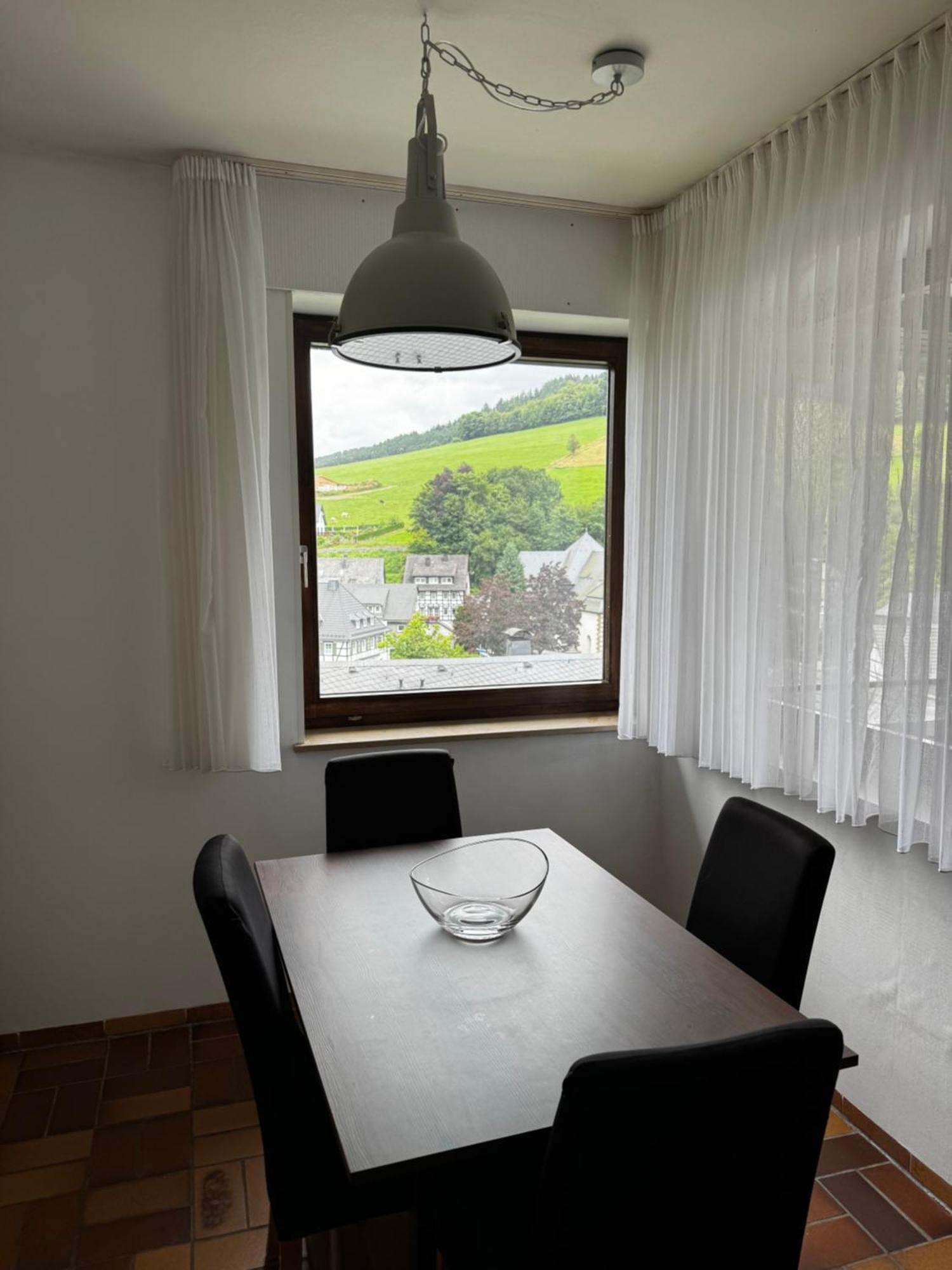 Vakantiewoning Ferienwohnung Paula Sauerland Schmallenberg Buitenkant foto